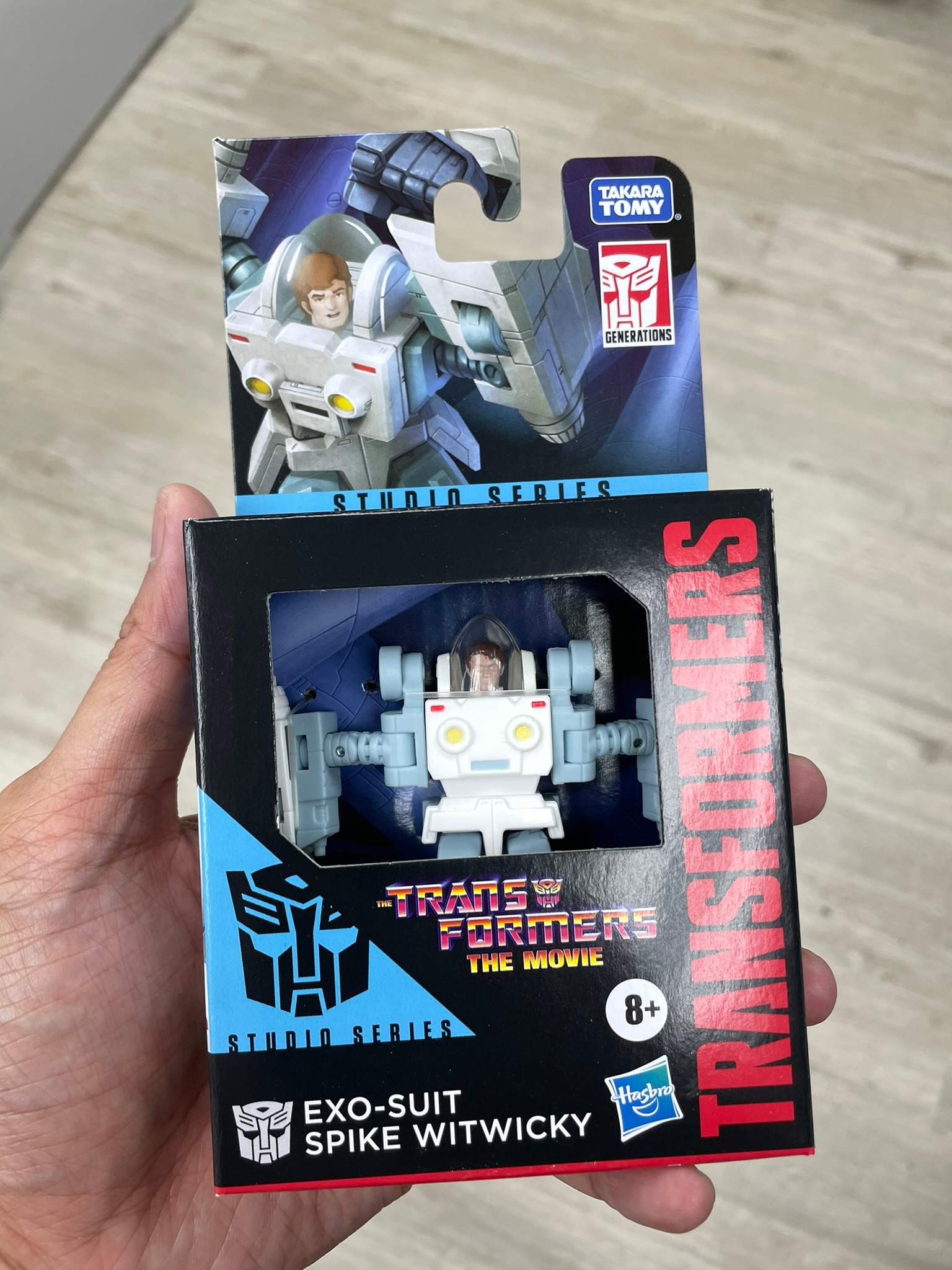 Studio Series Core Class Exo-Suit Spike In-Hand Images - Compared!